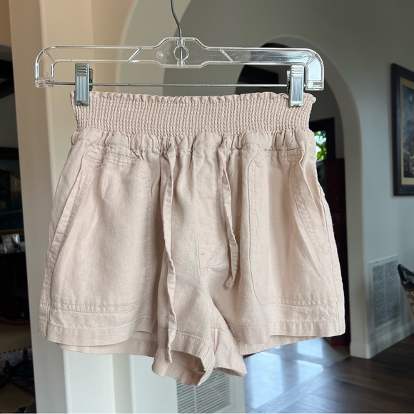 Beige Flowy Shorts - size S - Picture 1 of 4